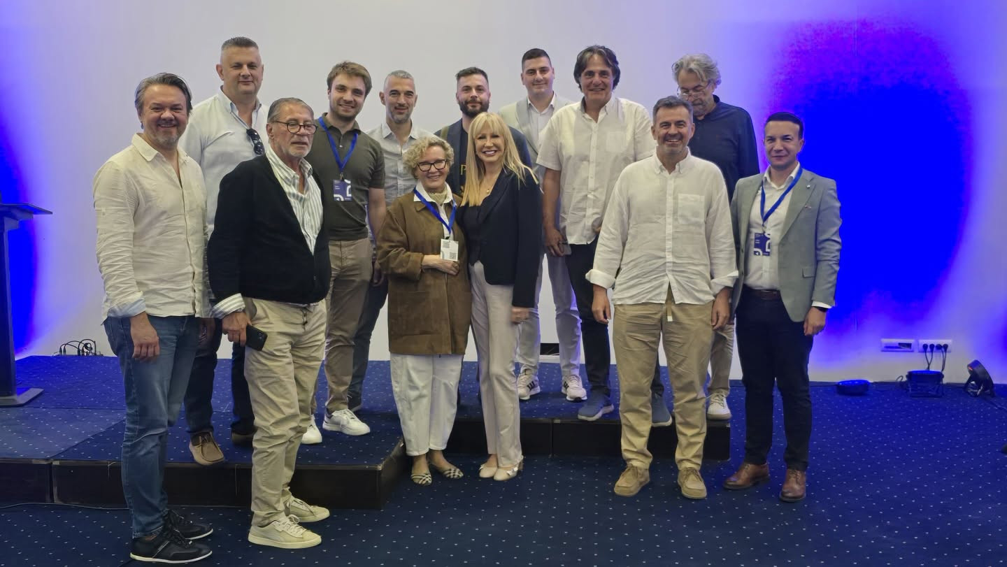 The new leadership of the Association of Plastic and Reconstructive Surgeons of Bosnia and Herzegovina was confirmed during the 17th BHAAAS Days