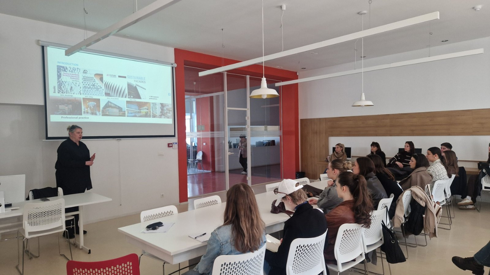 Knowledge Transfer from the Diaspora: Professor Ajla Akšamija at the Faculty of Architecture, University of Sarajevo