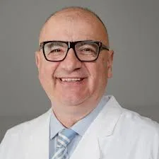 Održano predavanje prof. dr. Kenana Arnautovića o hemangioblastomima centralnog nervnog sistema
